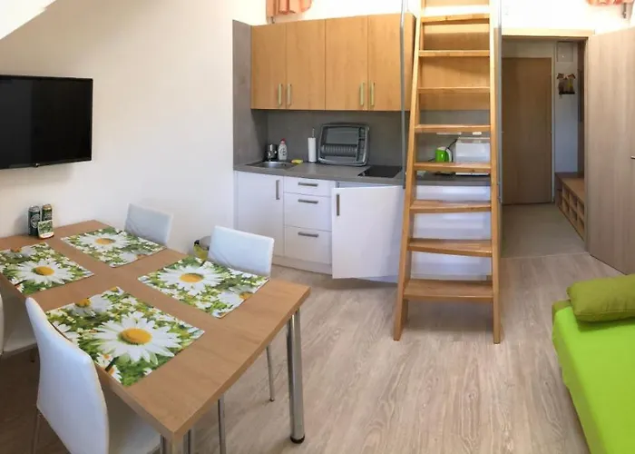 Loucna - Apartman Danovi